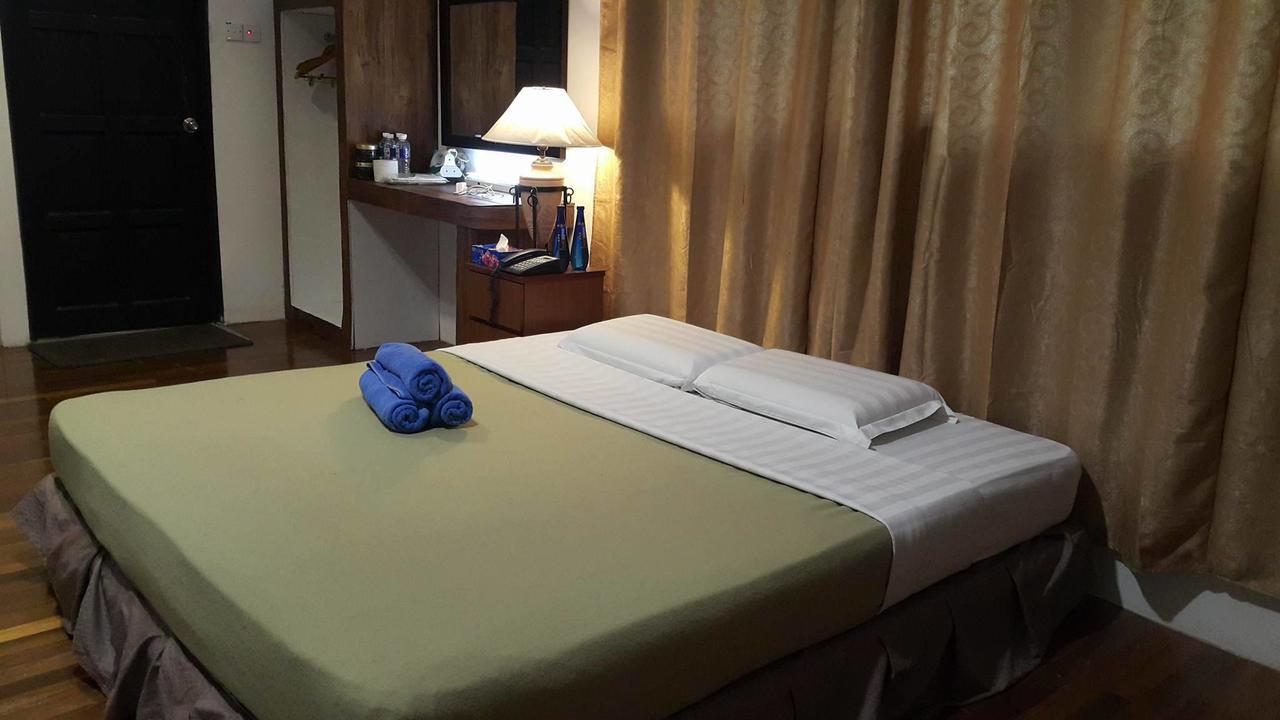 Crystal Hill R Hotel Kampong Kundassan Kültér fotó