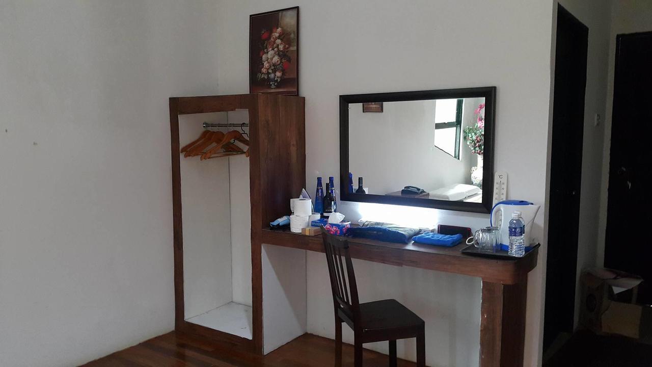 Crystal Hill R Hotel Kampong Kundassan Kültér fotó