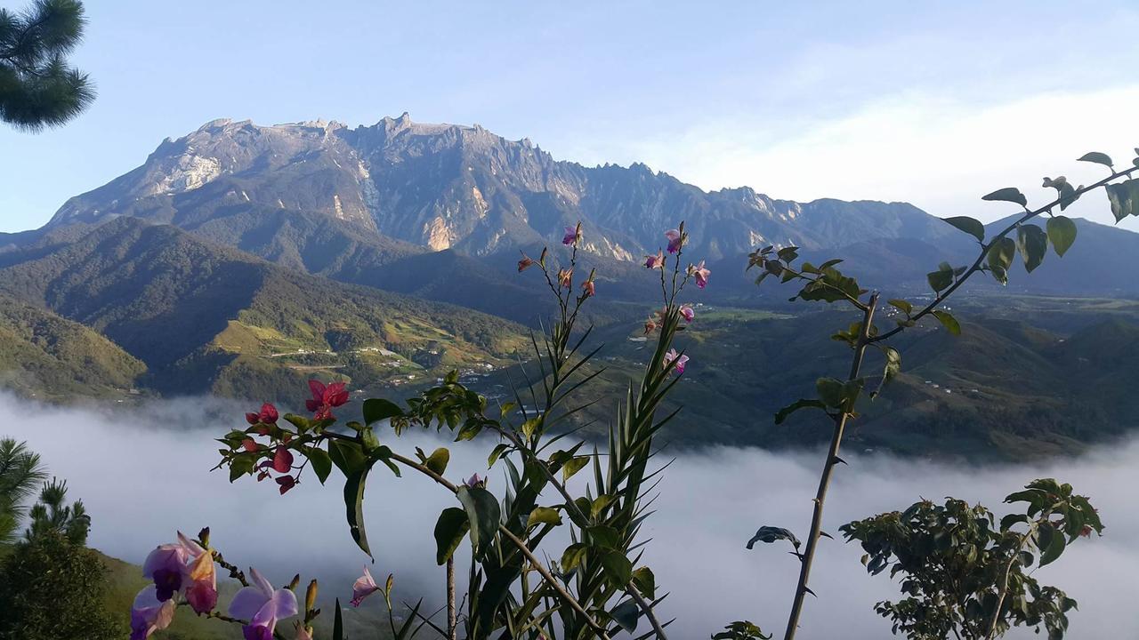 Crystal Hill R Hotel Kampong Kundassan Kültér fotó