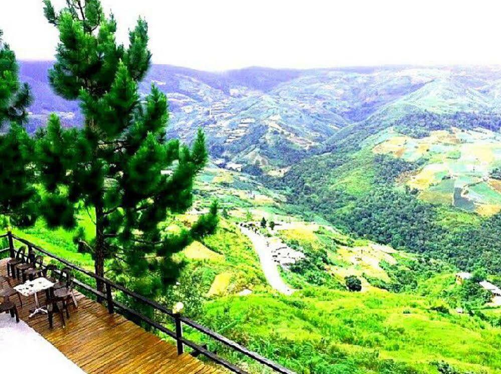Crystal Hill R Hotel Kampong Kundassan Kültér fotó
