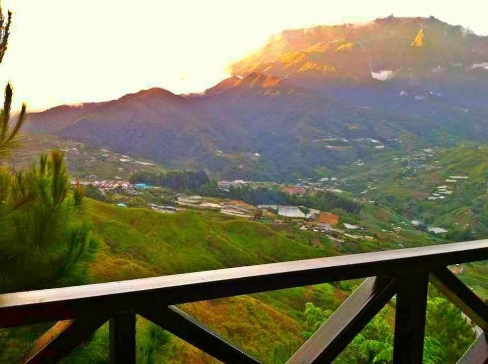 Crystal Hill R Hotel Kampong Kundassan Kültér fotó